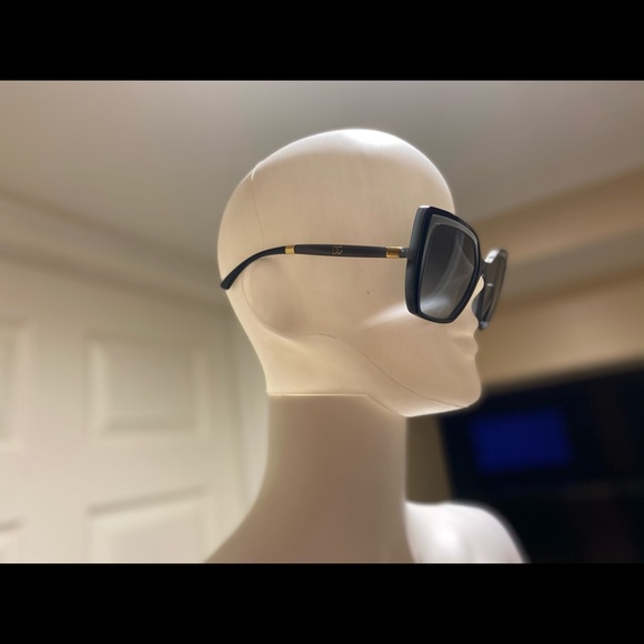 DOLCE&GABBANA (Sunglasses) 0DG6138 - Picture 6 of 7